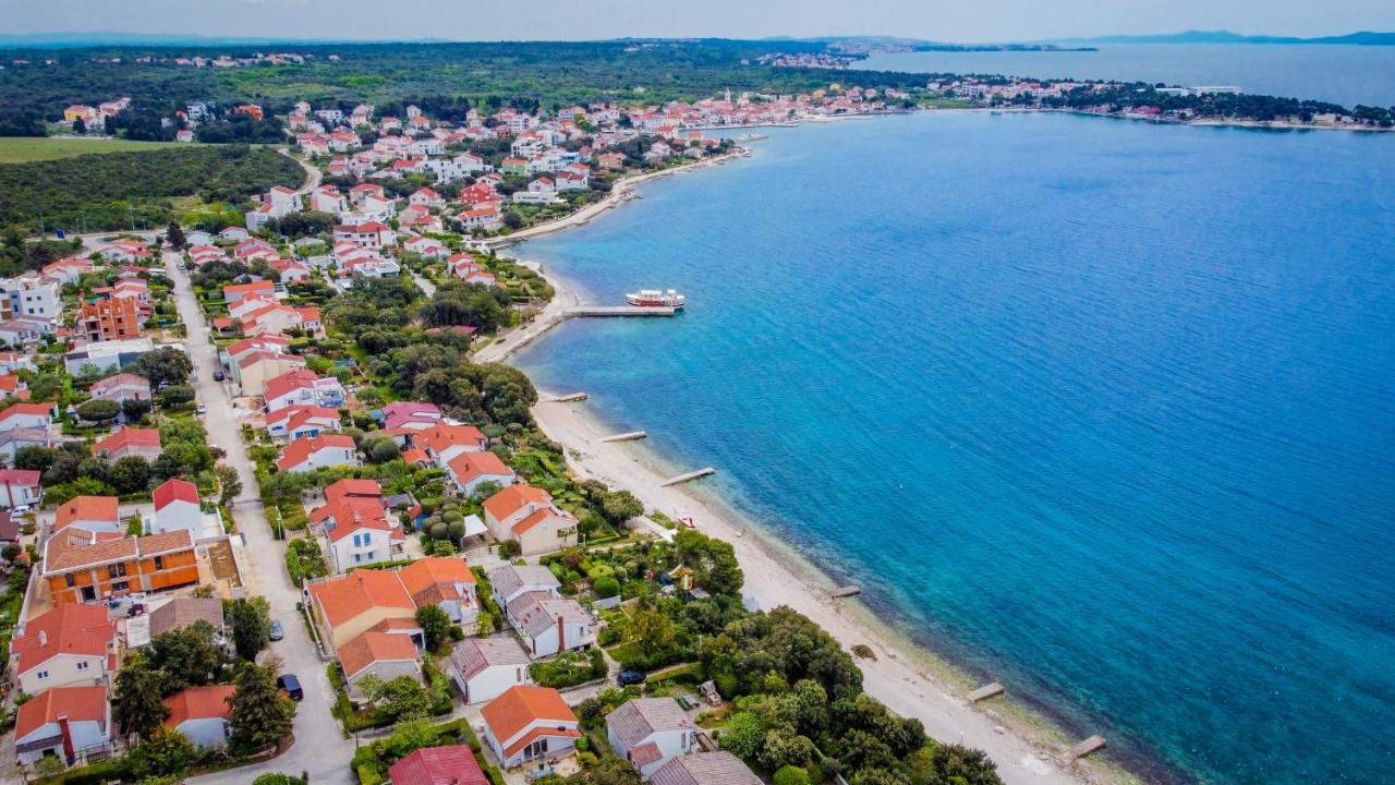 Locus Apartments Петркане Екстериор снимка