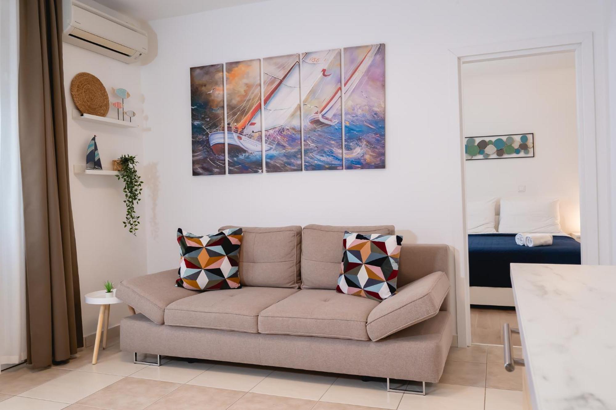 Locus Apartments Петркане Екстериор снимка
