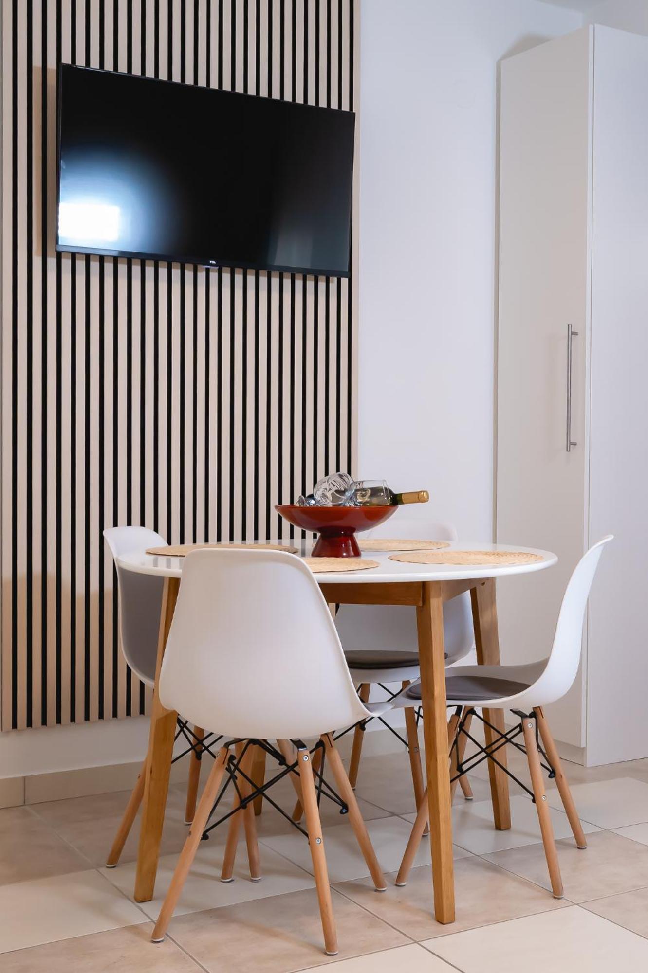 Locus Apartments Петркане Екстериор снимка