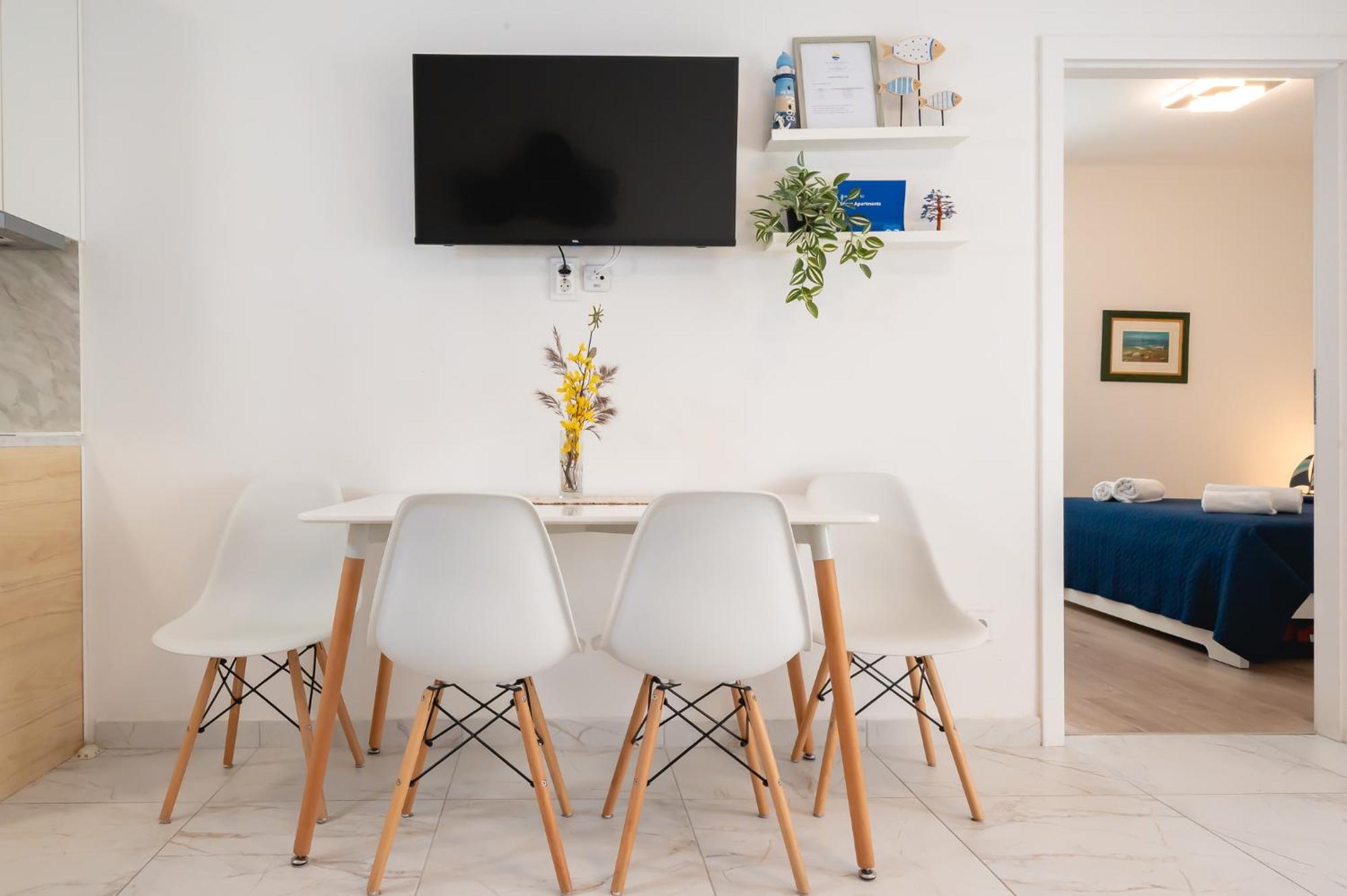 Locus Apartments Петркане Екстериор снимка